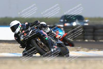 media/Sep-20-2025-TrackDaz (Sat) [[27f0cde673]]/A Group/12pm (Turn 1)/